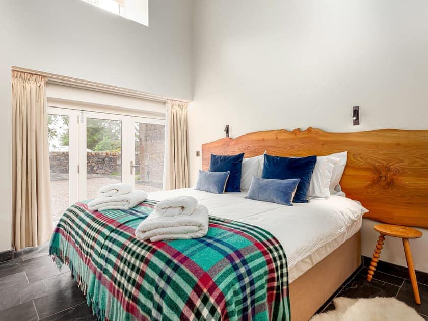 Double bedroom | The Doocot @ East Neuk Orchards - Self Catering @ East Neuk Orchards, Pittenweem, near Anstruther