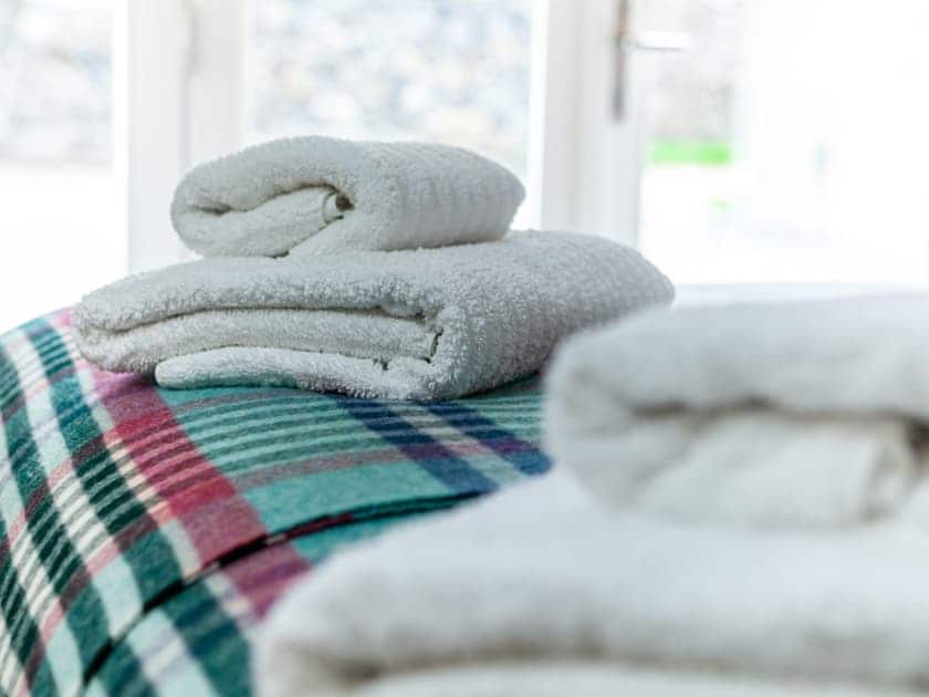 Double bedroom | The Doocot @ East Neuk Orchards - Self Catering @ East Neuk Orchards, Pittenweem, near Anstruther