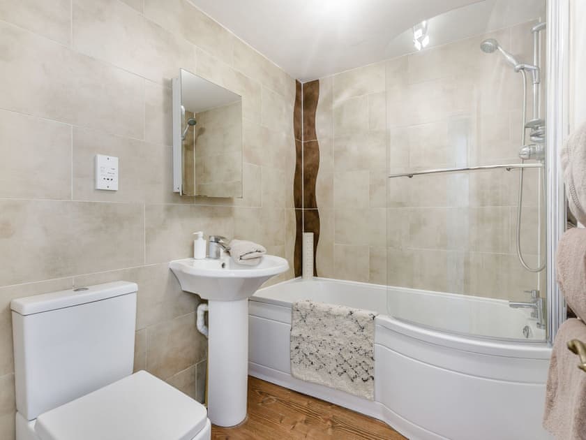 Bathroom | Ashwin House, Evesham