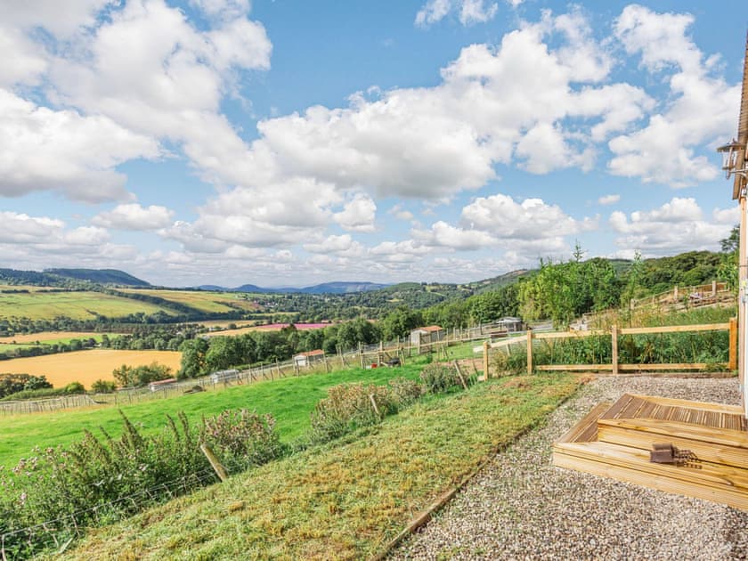 View | Woodside Hut 1 - Woodside Croft, Strathpeffer