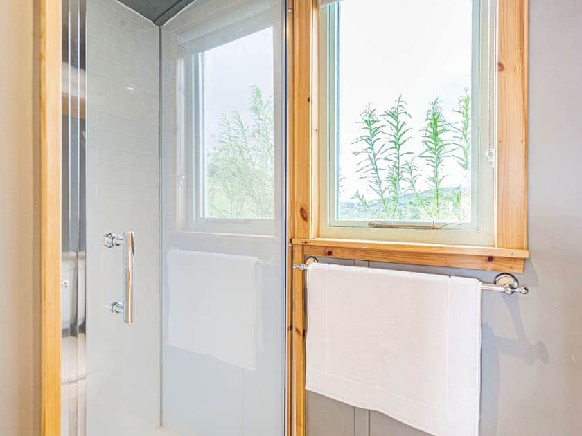 Interior | Woodside Hut 2 - Woodside Croft, Strathpeffer
