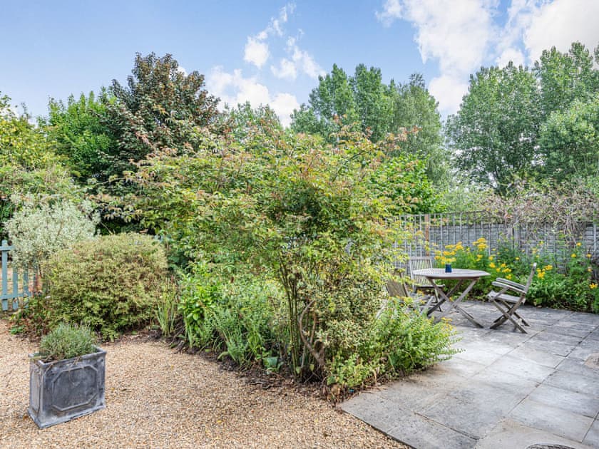 Patio | Coachman’s Cottage - Yaxley Manor Cottages, Yaxley near Eye
