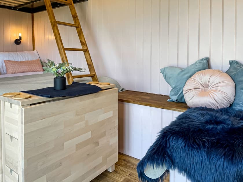 Interior | Forget-Me-Not - Meadows Huts, Parwich, near Ashbourne