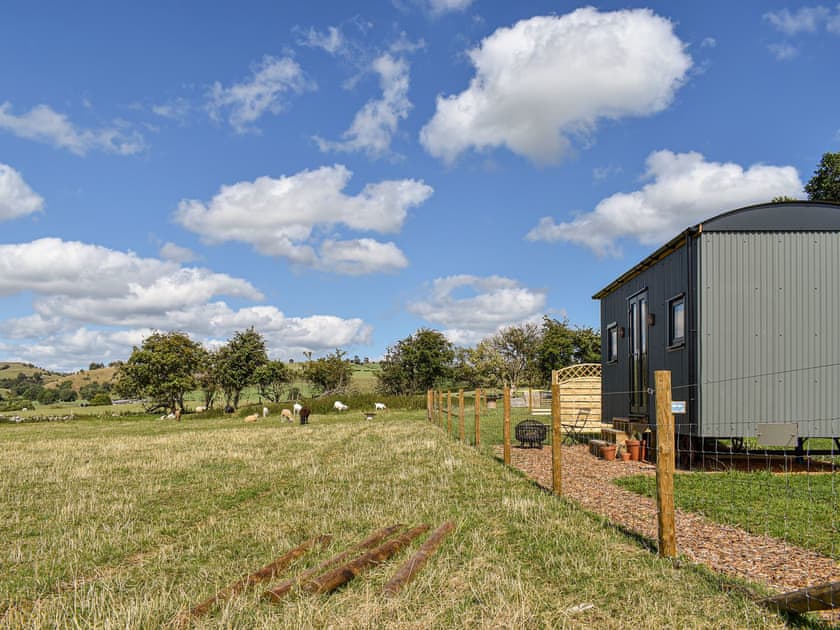 Surrounding area | Forget-Me-Not - Meadows Huts, Parwich, near Ashbourne