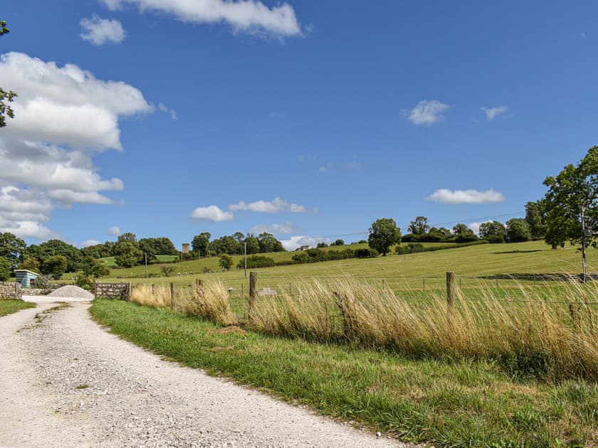 Surrounding area | Forget-Me-Not - Meadows Huts, Parwich, near Ashbourne
