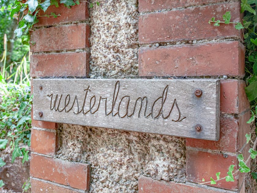 Exterior | Westerlands Apartment, Torquay