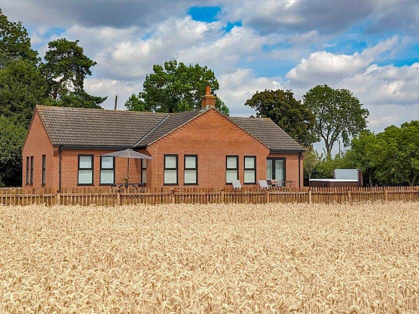 Exterior | Highgrove, Gissing, near Diss