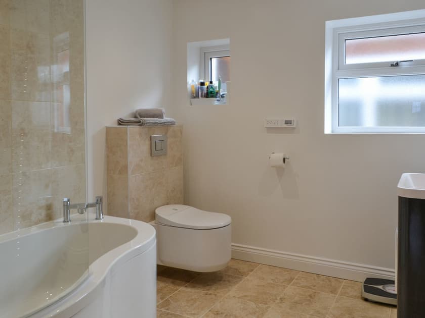 Bathroom | Trinity Avenue Cottage, Bridlington