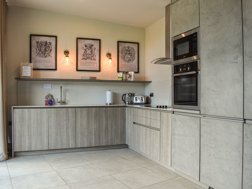 Kitchen area | Viewpoint - Steppingstones Riverside Terrace, Ambleside