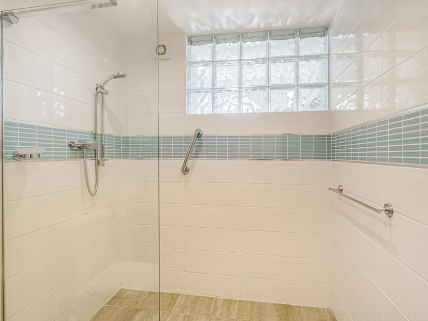 Wet room | New Barn Reservoir, Shaldon, near Teignmouth