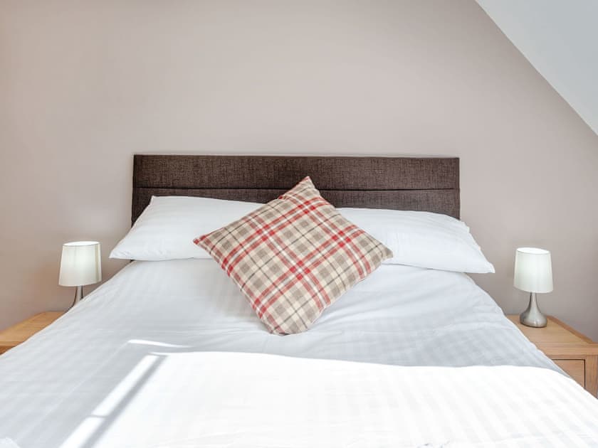 Double bedroom | Penceunant - Brynllin Holiday Cottages, Bwlch-Llan, near Aberaeron