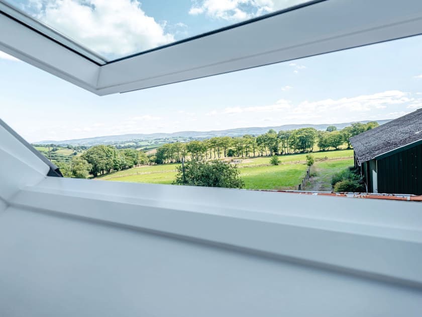 Double bedroom | Penceunant - Brynllin Holiday Cottages, Bwlch-Llan, near Aberaeron
