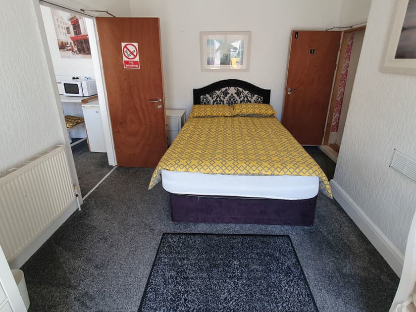 Sleeping area | Singer House Apartment, Paignton