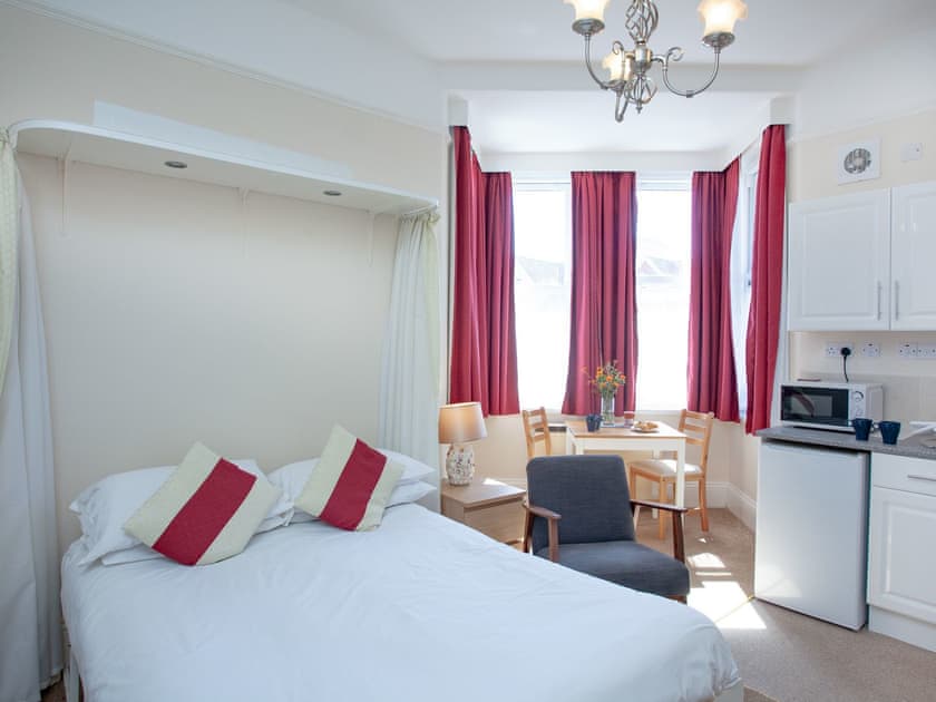 Open plan living space | Apartment Seven - Broadshade Holiday Apartments, Paignton
