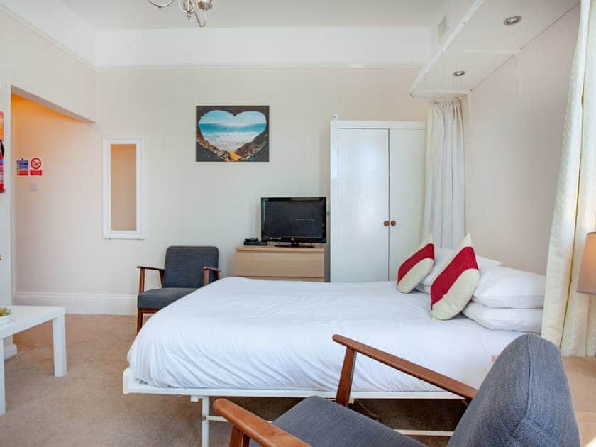 Open plan living space | Apartment Seven - Broadshade Holiday Apartments, Paignton