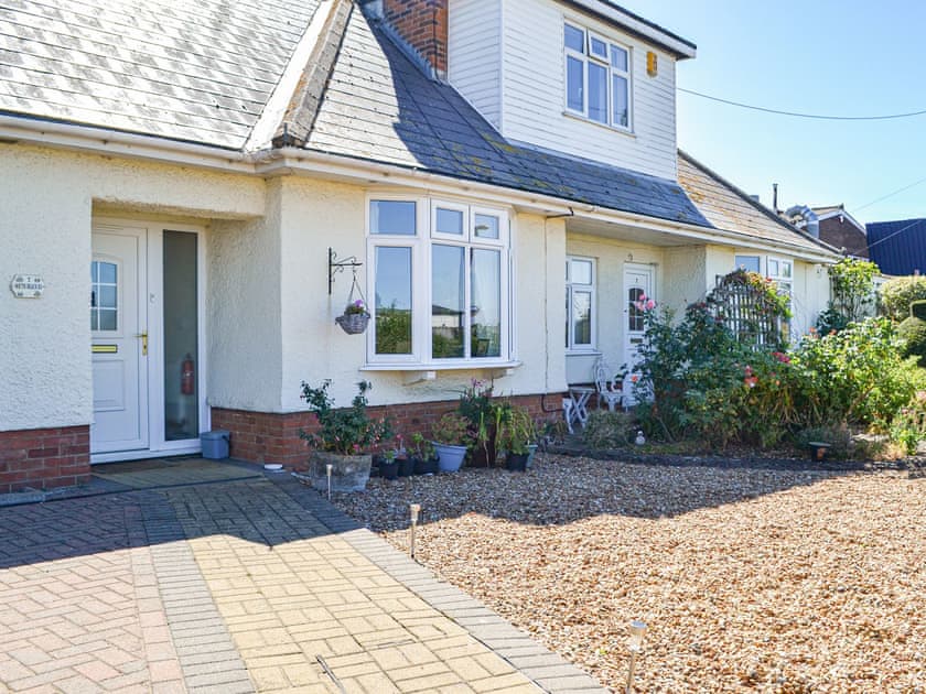 Exterior | Oystercatcher, Hunstanton