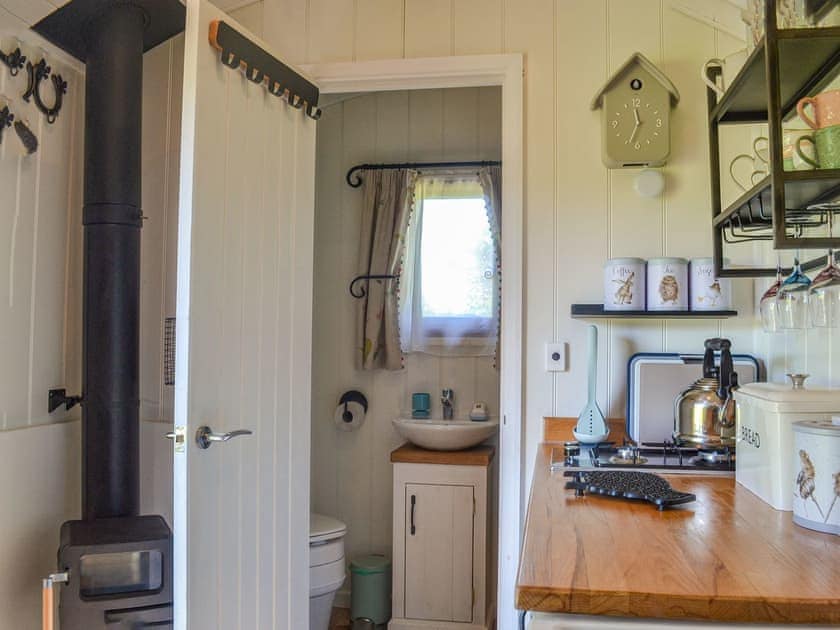 Interior | Herdwick Hut, Llanddeusant, near Llangadog
