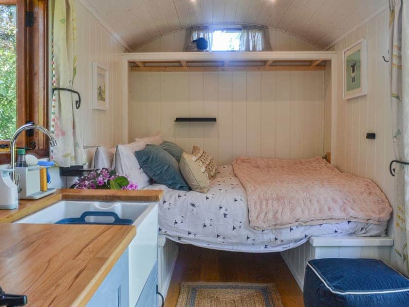 Bedroom | Herdwick Hut, Llanddeusant, near Llangadog