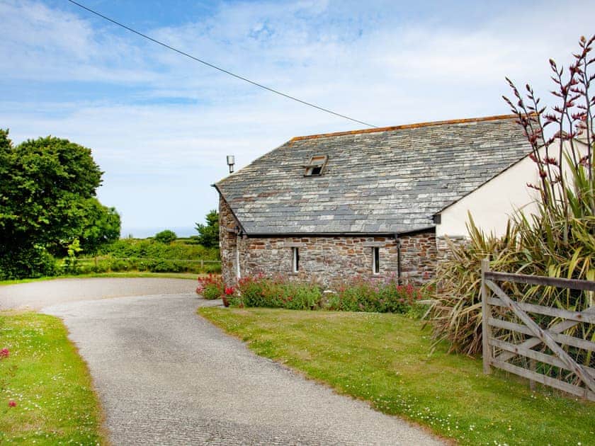 Setting | The Roundhouse - Higher Tresmorn Cottages, Tresmorn, Bude