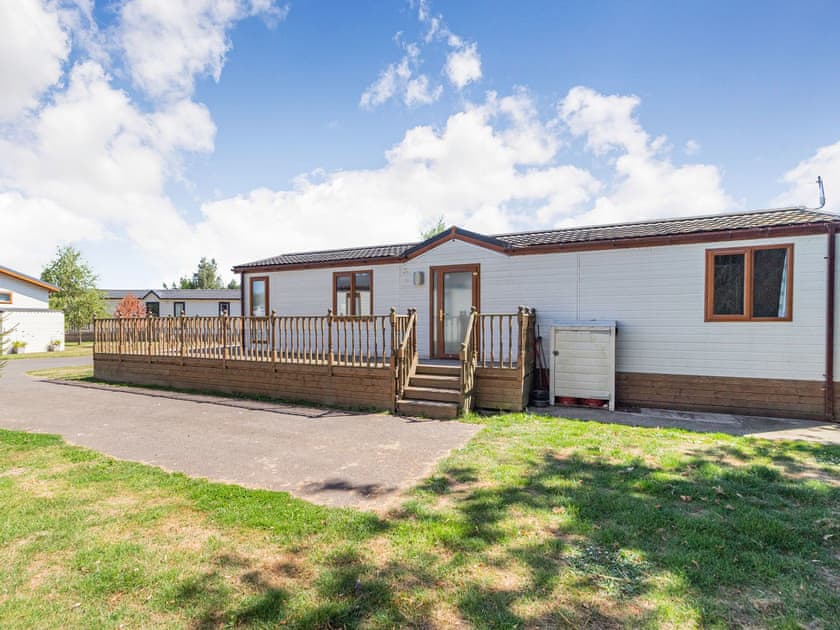 Exterior | Carnoustie Lodge, Tydd St Giles