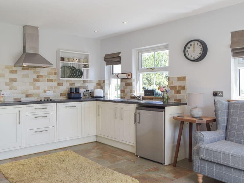 Kitchen area | Hafan Fach Cottage, Stackpole