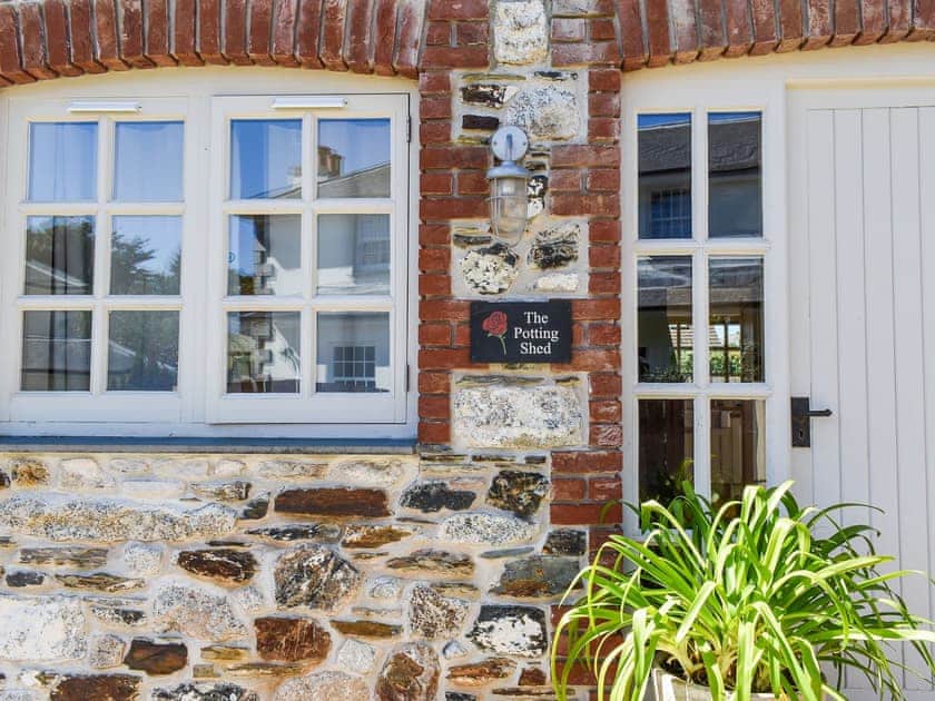 Exterior | The Potting Shed, Par, near Fowey