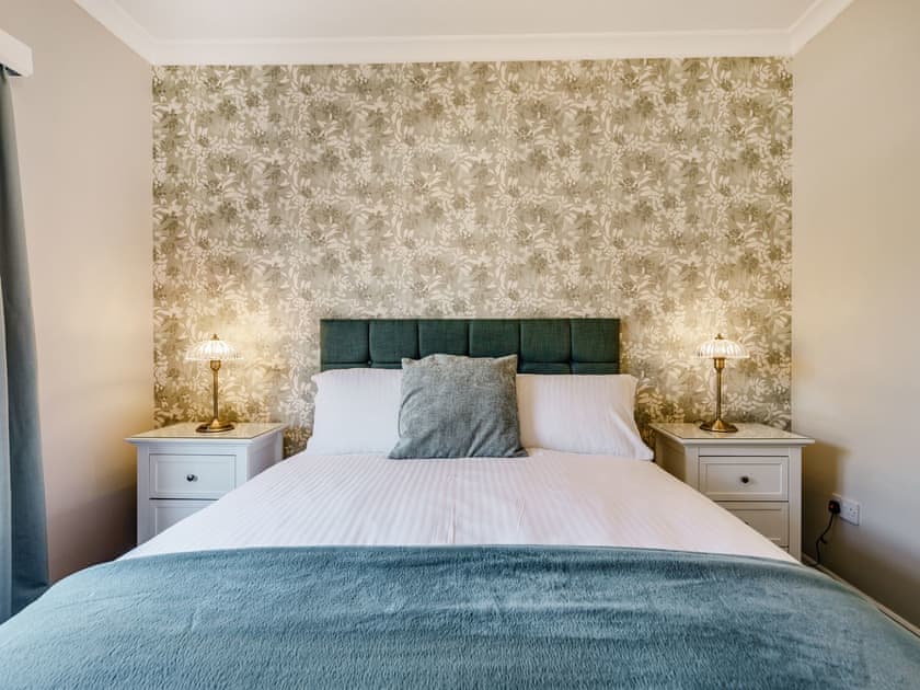 Kingsize bedroom  | North Lodge Cottage, Chester le Street