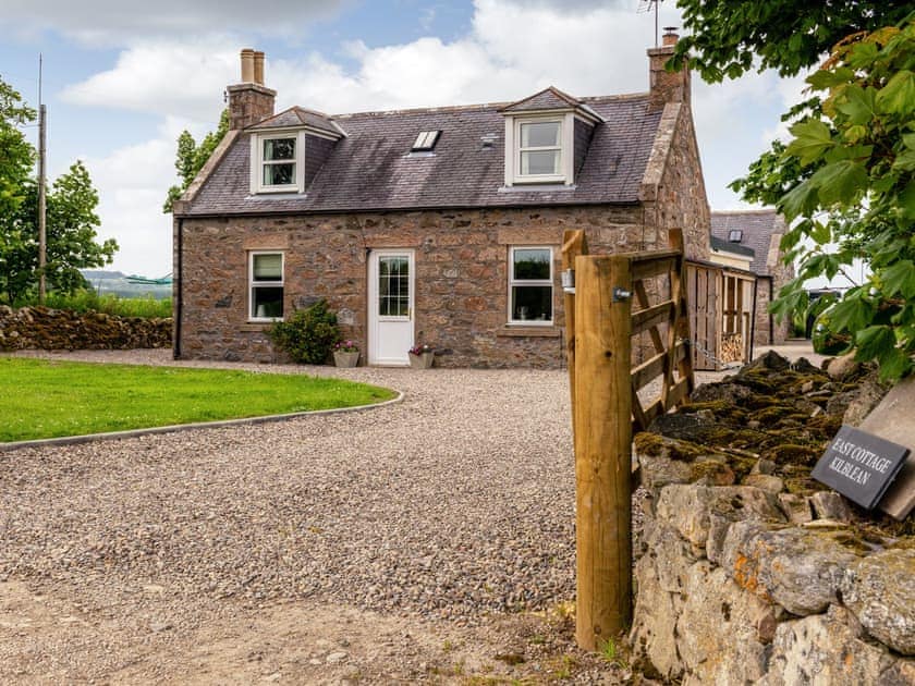 Exterior | East Kilblean Cottage - Kilblean Cottages, Kilblean, near Old Meldrum