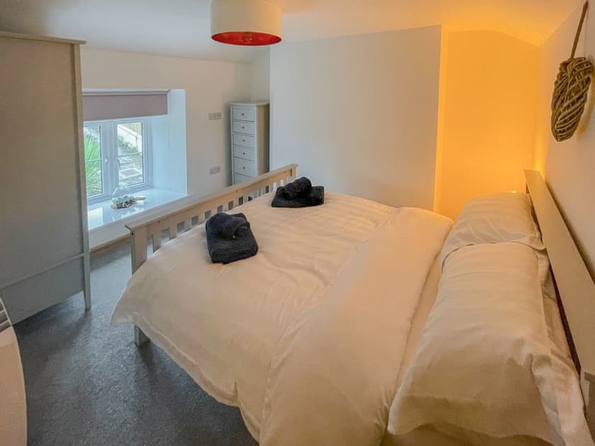 Double bedroom | Palm Cottage, St Day, near Redruth