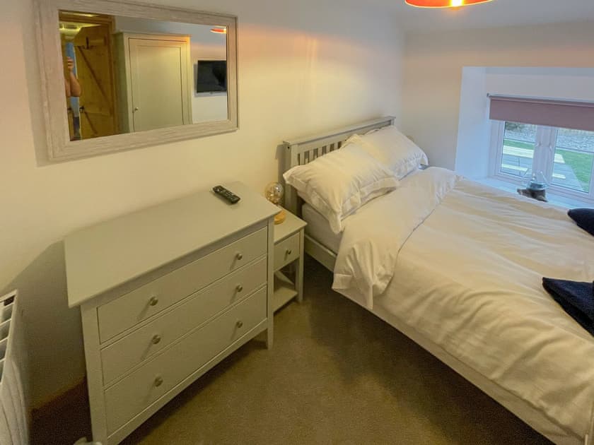 Double bedroom | Palm Cottage, St Day, near Redruth