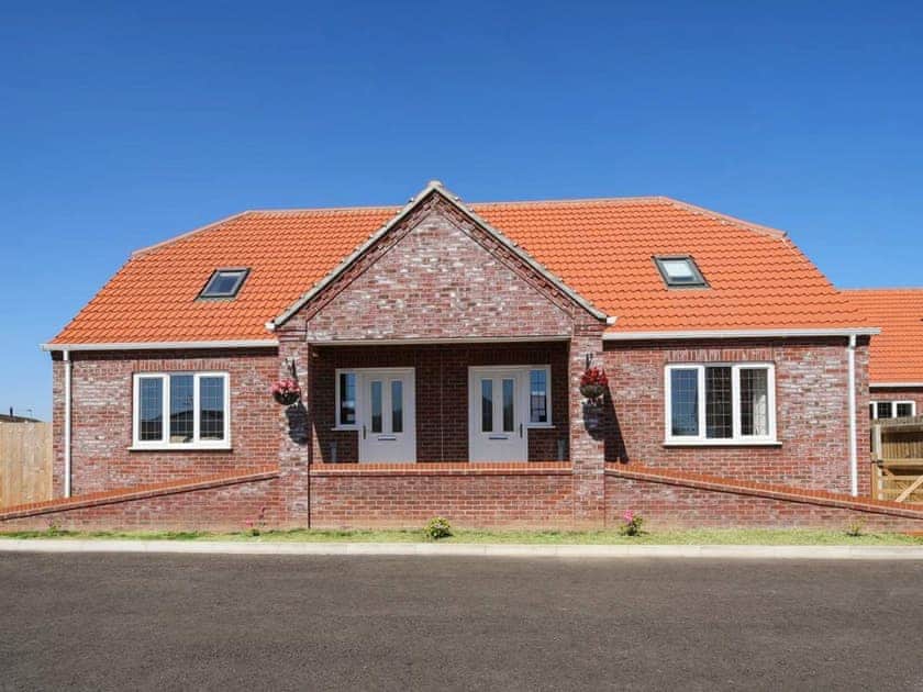 Exterior | 2 Dawson Park - Dawson Holiday Homes, Mablethorpe