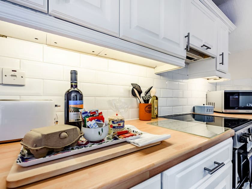Kitchen | Studio Cottage, Treffynnon