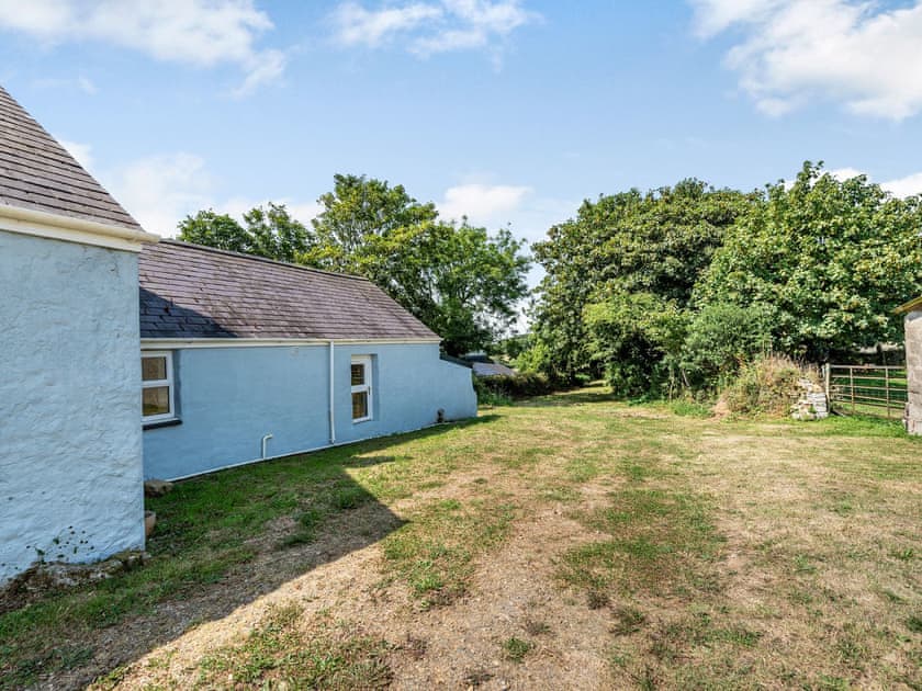 Garden | Studio Cottage, Treffynnon