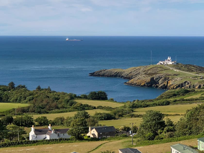 Surrounding area | Copper Crab Cottage, Amlwch