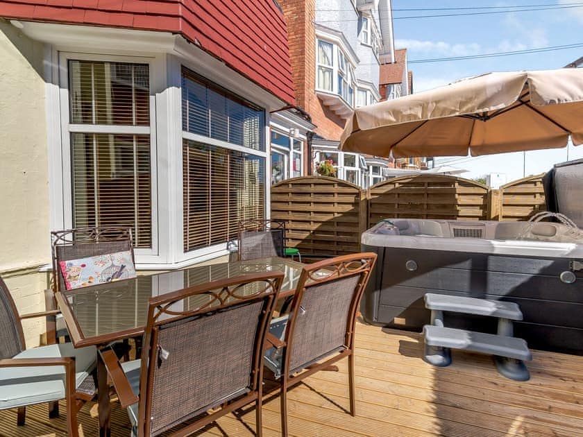Outdoor area | Tapestry House, Bridlington