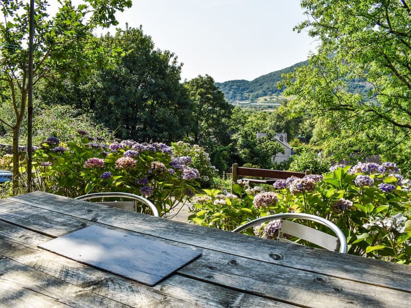 View | Sunnyside Cottage, Tremadog, near Porthmadog
