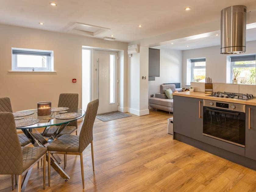 Open plan living space | The Spencer Suite - Spring Willows Boutique Holiday Park, Staxton, Near Scarborough