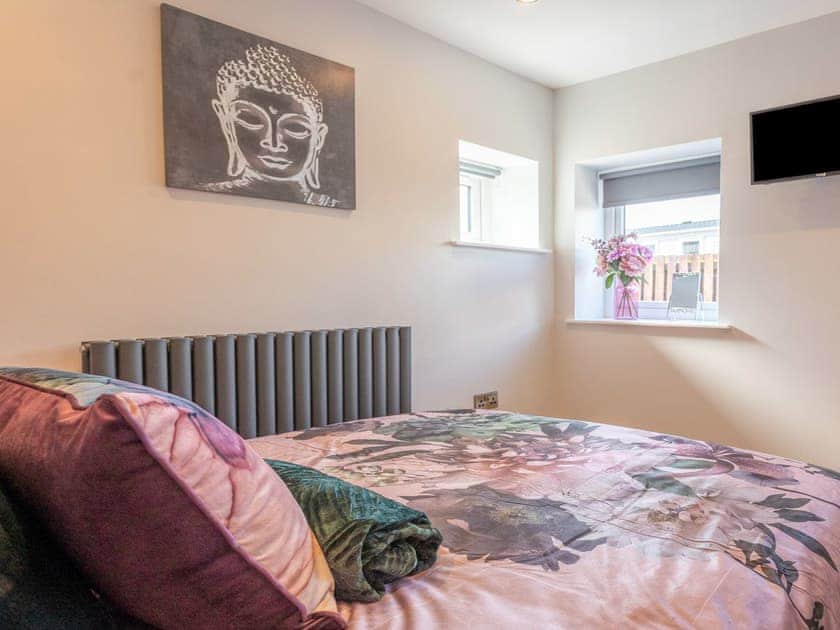 Double bedroom | The Spencer Suite - Spring Willows Boutique Holiday Park, Staxton, Near Scarborough