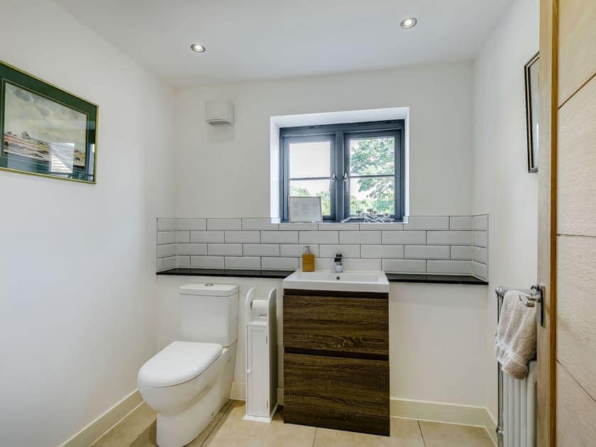 Ground floor toilet | Howell Hall Barn, Howell