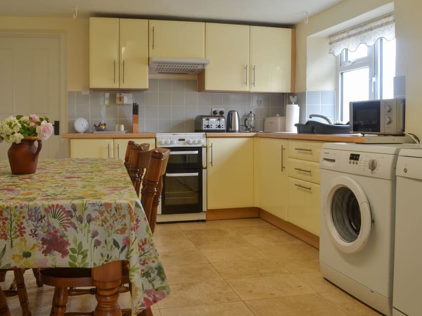 Kitchen/diner | East Monkton Farm Cottage, Broughton, near Cowbridge