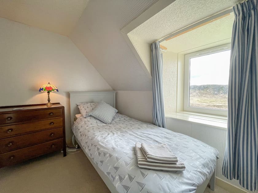 Single bedroom | Dalcharn, Bettyhill