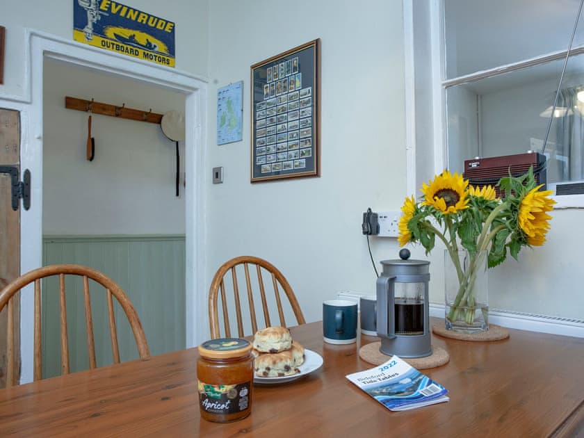 Kitchen/diner | Tillerman Cottage Appledore Devon, Appledore