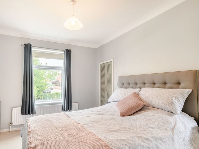 Double bedroom | Manager’s Cottage, Loddon