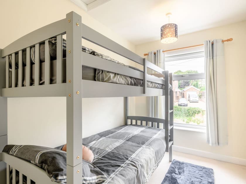 Bunk bedroom | Manager’s Cottage, Loddon