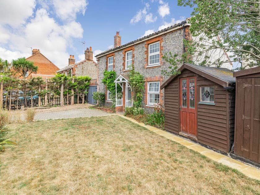 Garden | Little Garth, Bacton, Norwich