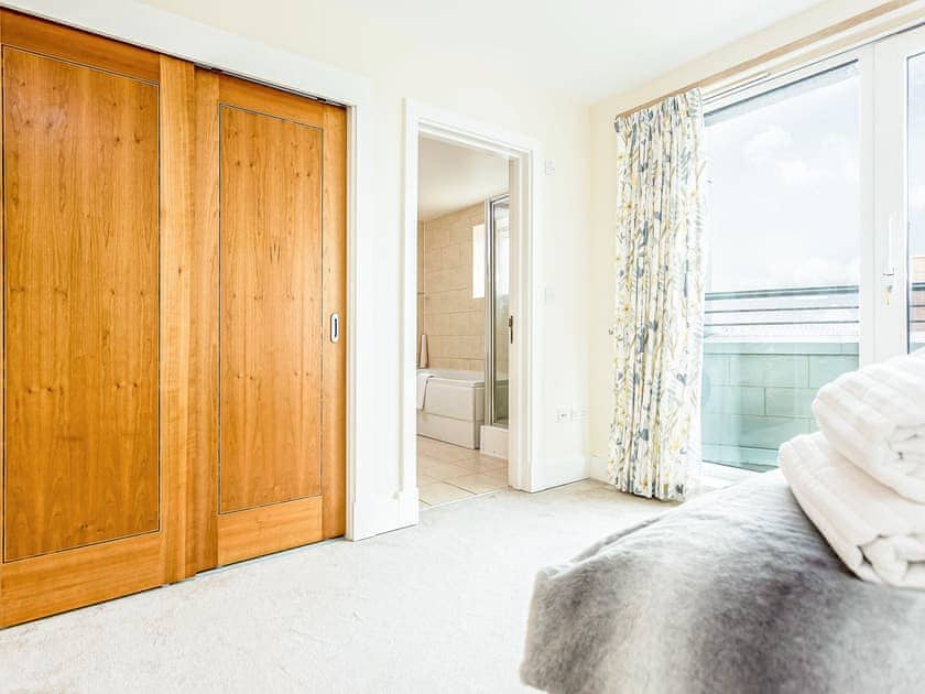Double bedroom | Steep Holm, Poole