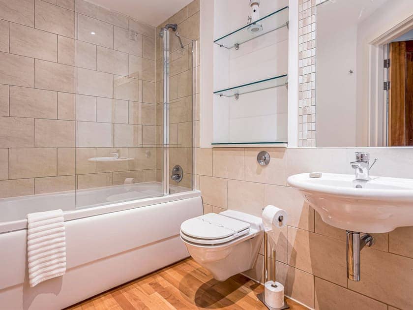 Bathroom | Steep Holm, Poole