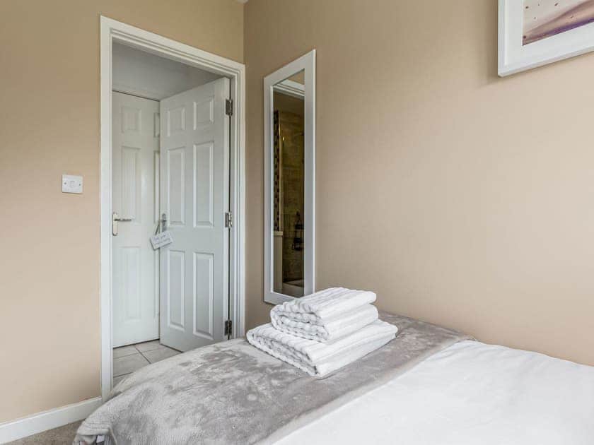 Single bedroom | Avalon, Poole