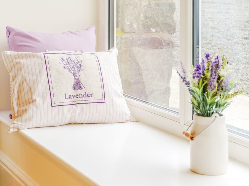 Kitchen/diner | Ty Draenog - Llwynwermod Cottages, Maen-y-groes, near New Quay