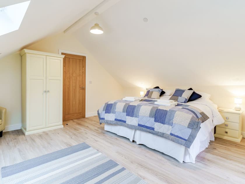 Double bedroom | Ty Draenog - Llwynwermod Cottages, Maen-y-groes, near New Quay